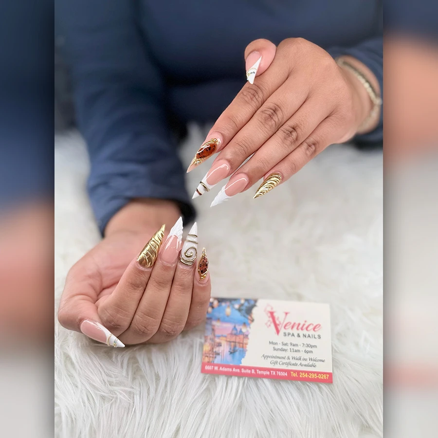 Nail Art Design Aug 18
